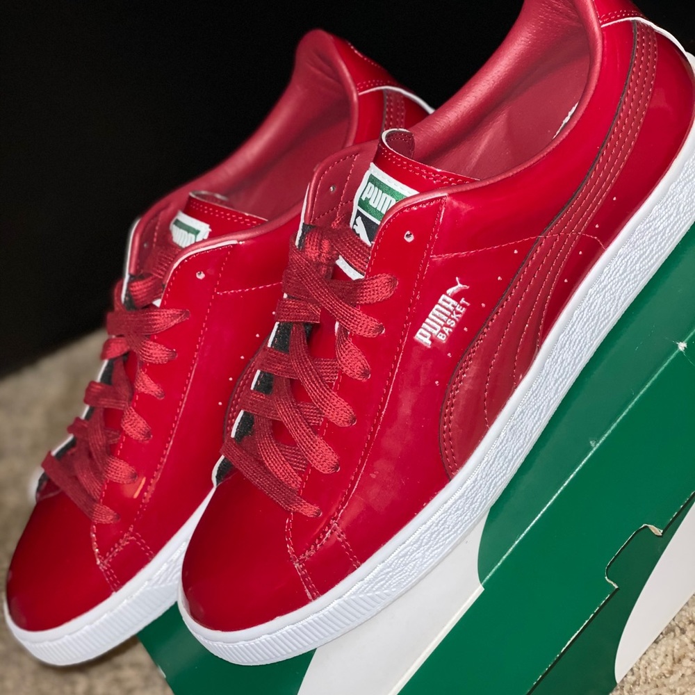 Men’s Patent Leather Cranberry Pumas